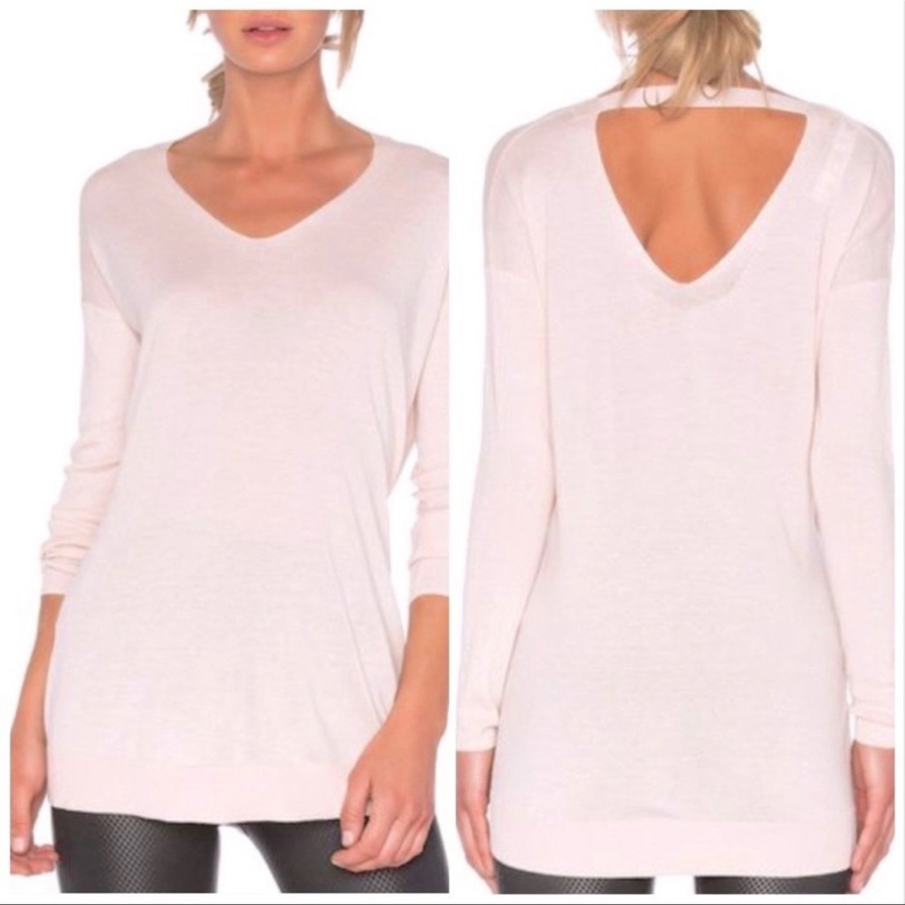 NWT REVOLVE Vimmia Shavasana Reversible Yoga Sweater Blush Small